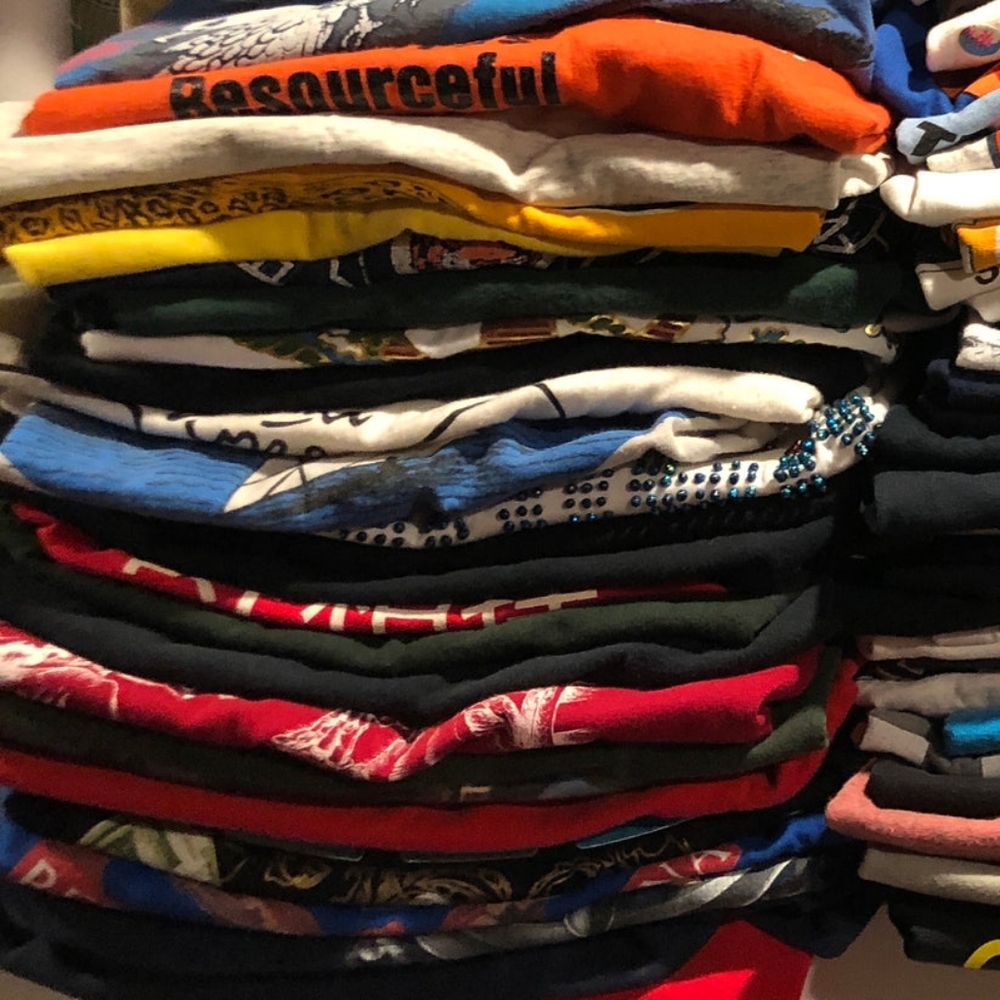 Mystery Thrifted Graphic Tshirt Bundle!! 10+ shirts